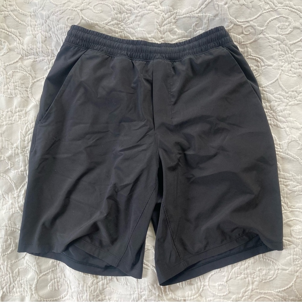 Lululemon 9” lined black Athletic Shorts